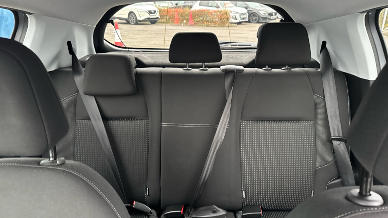 Peugeot 208 1.2 PureTech 82 Tech Edition 5dr [Start Stop] Petrol Hatchback